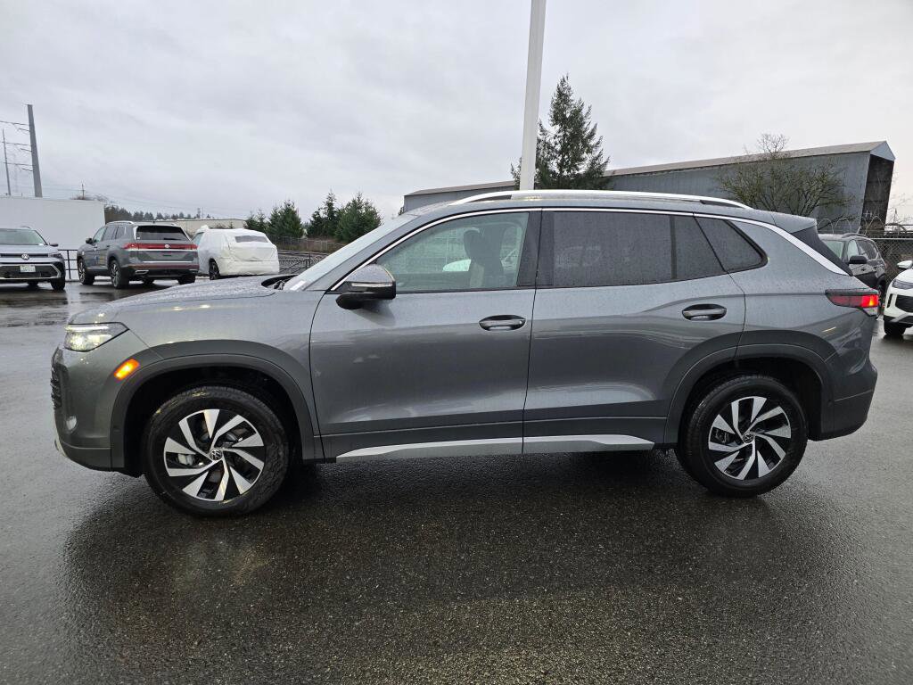 New 2026 Volkswagen Tiguan S image 7