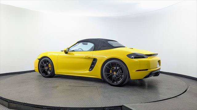 Used 2018 Porsche 718 Boxster RWD image 26