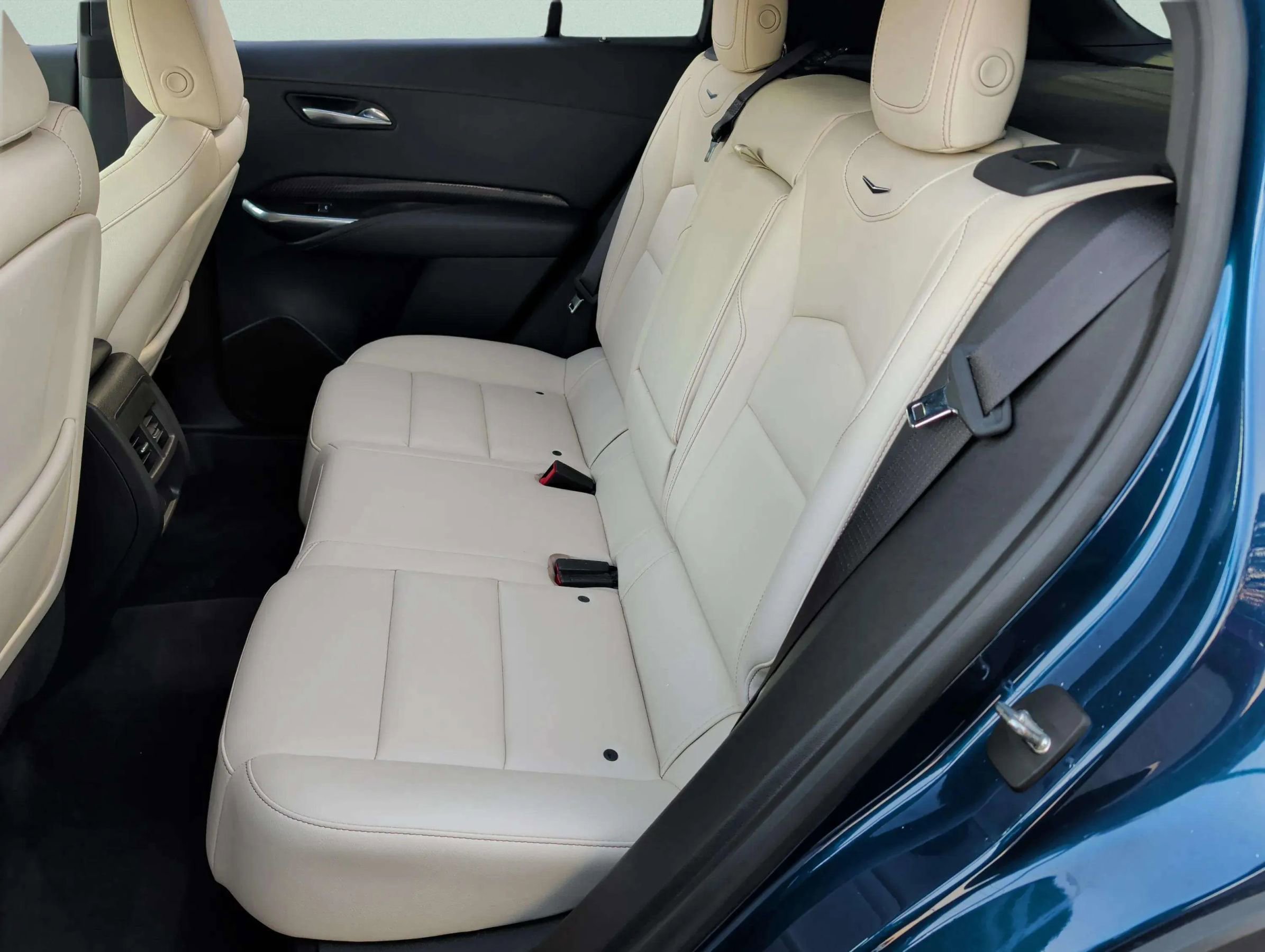 Used 2019 Cadillac XT4 Sport image 31