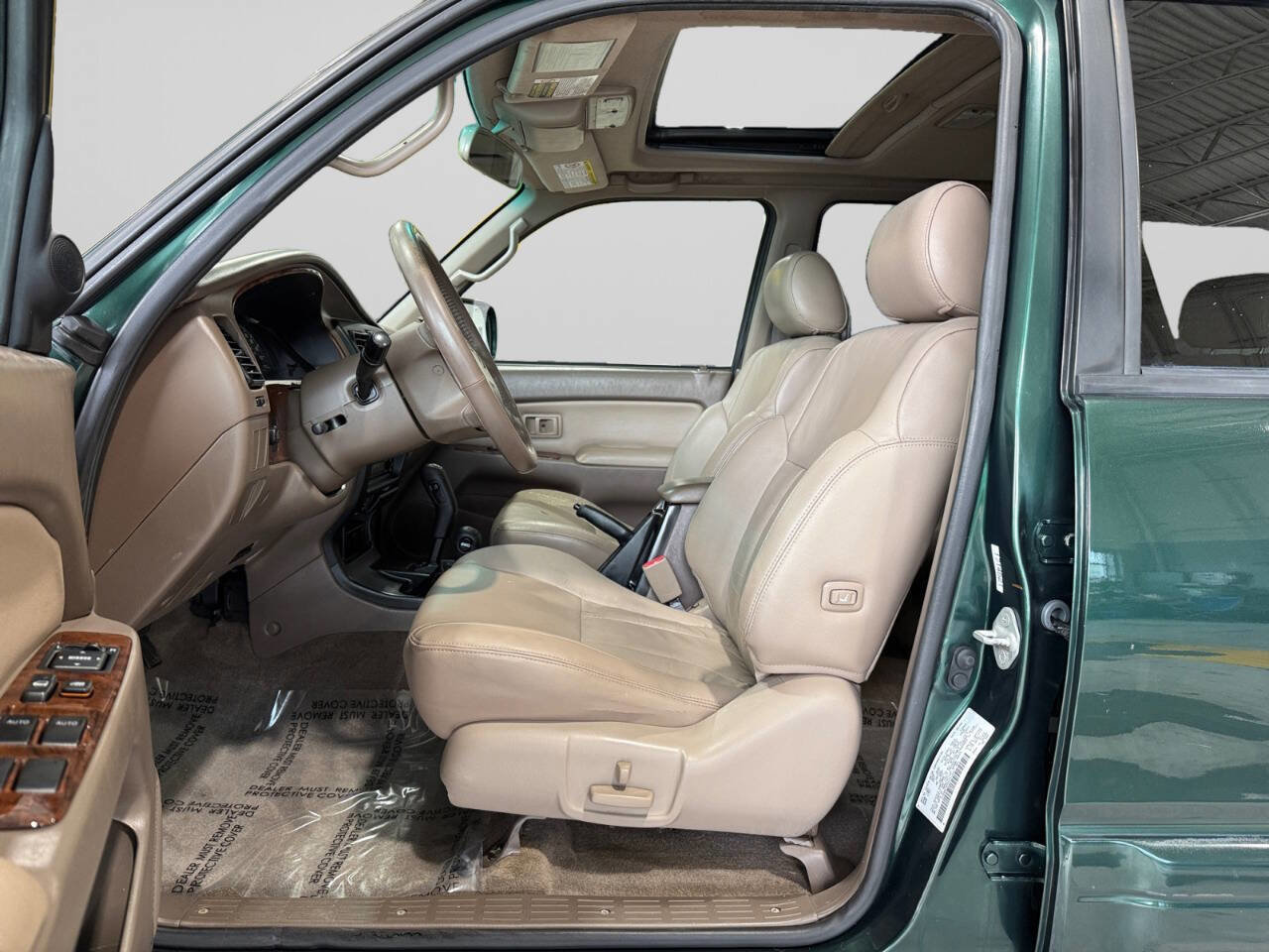 Used 1999 Toyota 4Runner Limited image 10