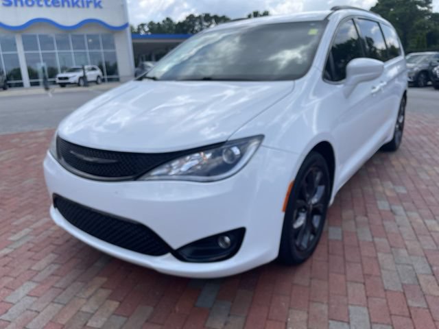 Used 2018 Chrysler Pacifica Touring Plus w/ S Appearance Package