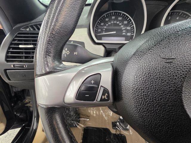 Used 2005 BMW Z4 2.5i RWD image 17