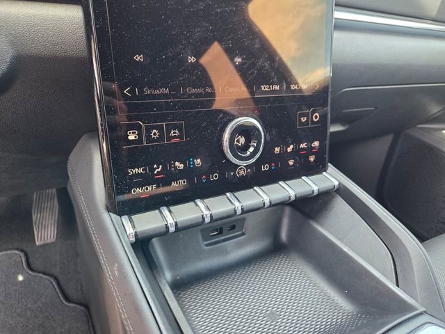 Used 2026 GMC Terrain Elevation w/ Elevation Premium Package image 25