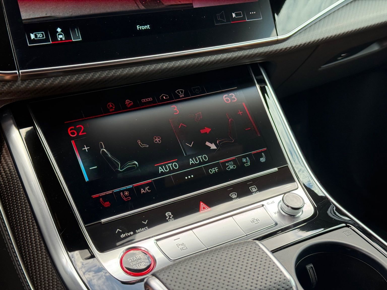 Used 2022 Audi RS Q8 w/ Carbon Optic Package image 22