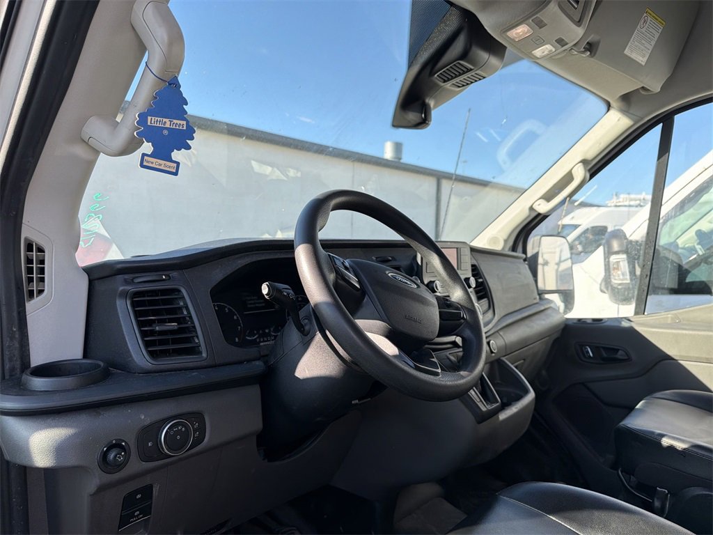 Used 2022 Ford Transit 250 Medium Roof image 6