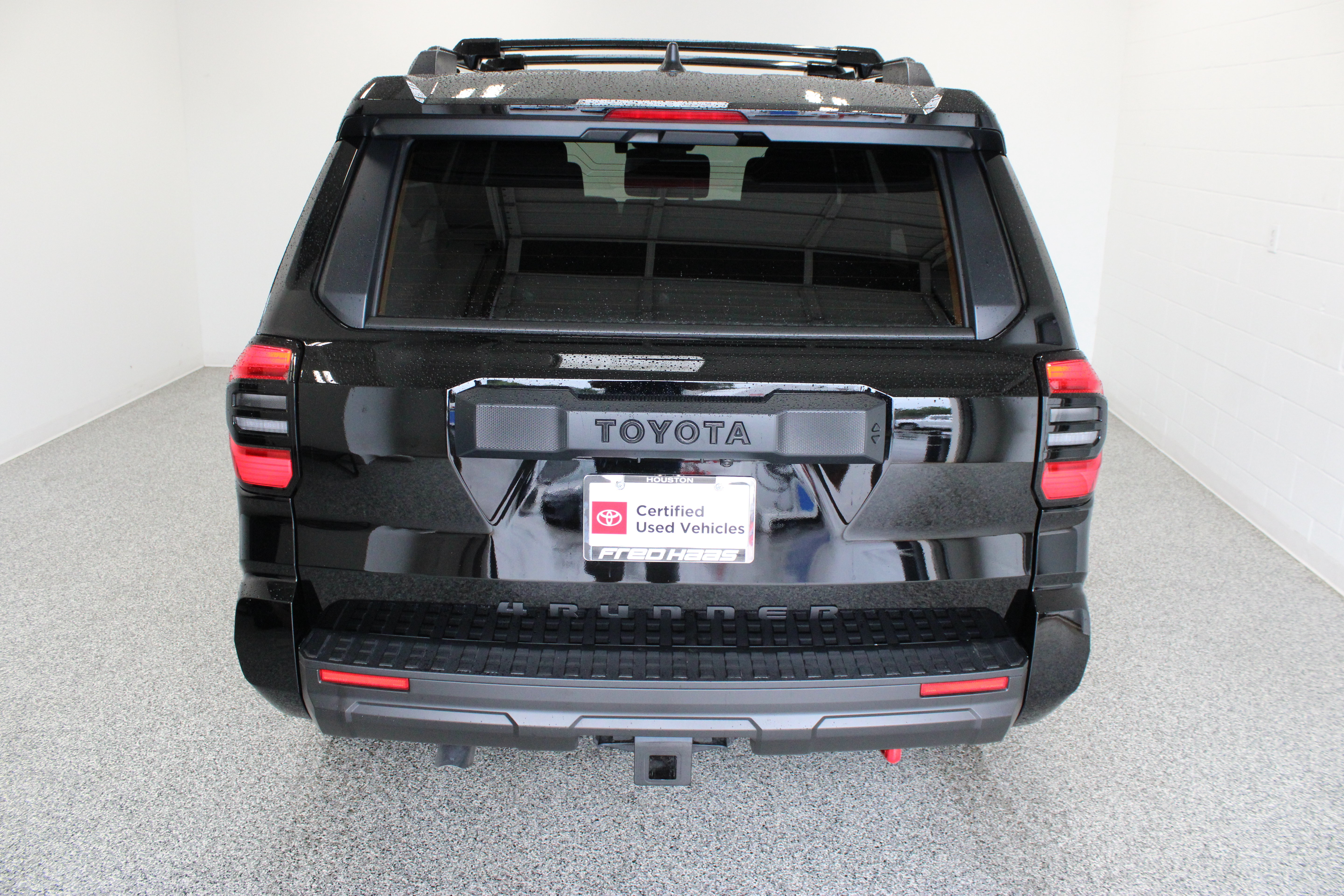 Used 2026 Toyota 4Runner SR5 AWD/4WD image 8