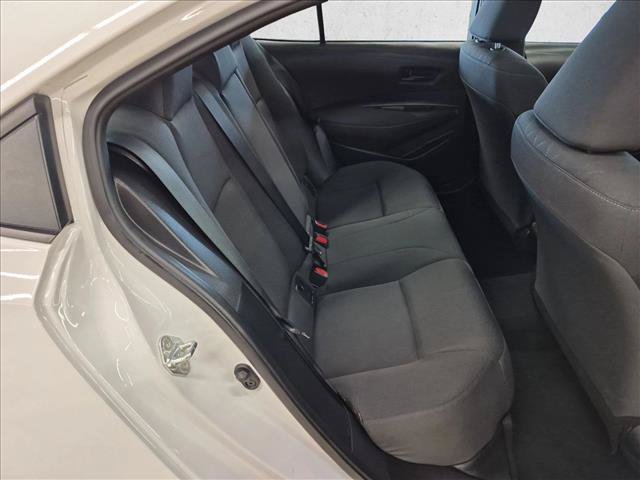 Used 2025 Toyota Corolla LE FWD image 19