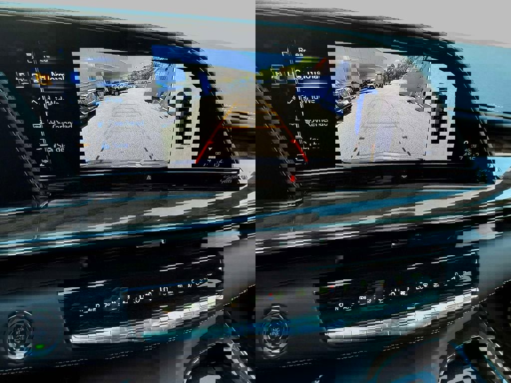 New 2024 Cadillac Escalade Premium Luxury Platinum image 6