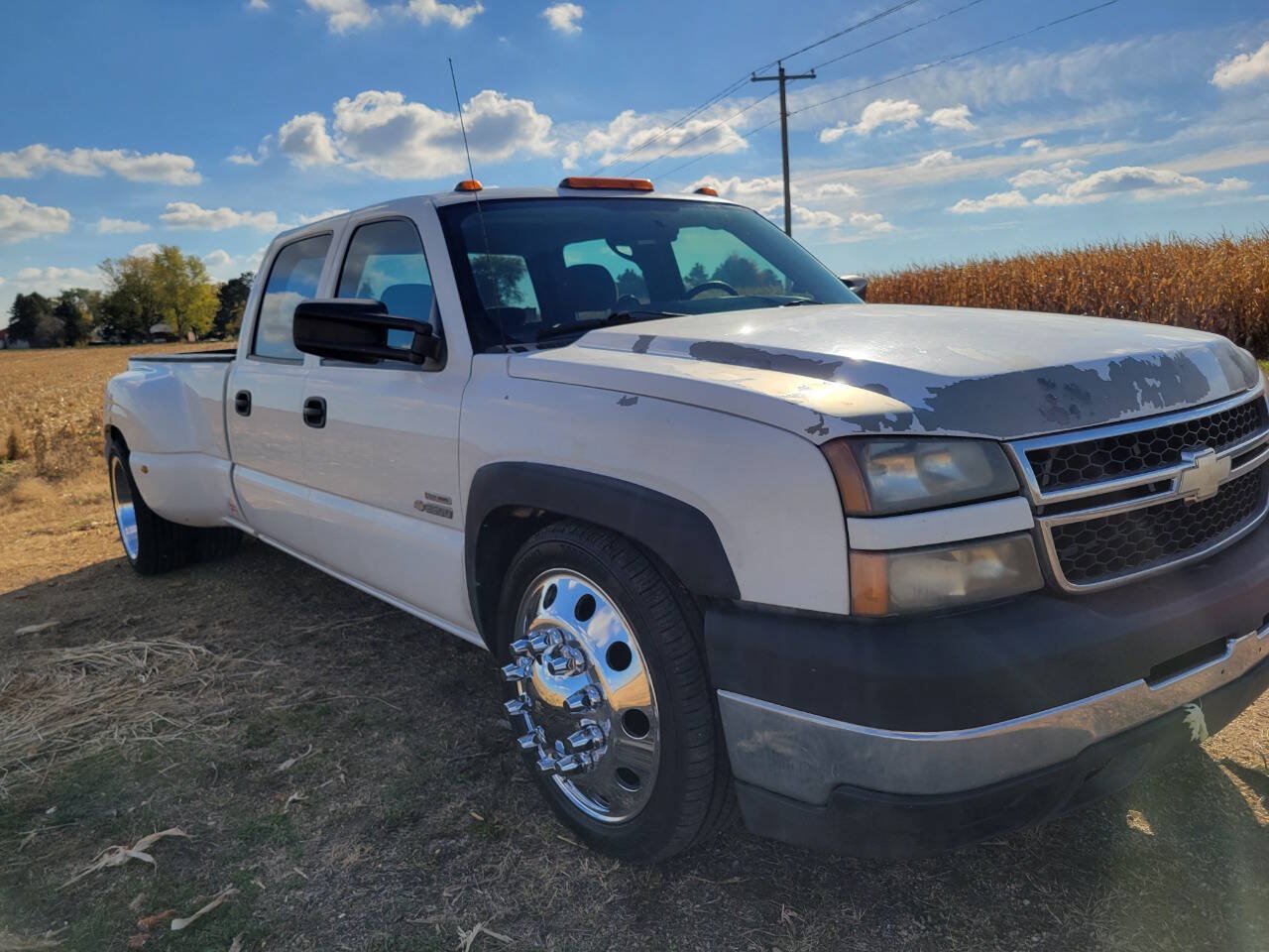Used 2007 Chevrolet Silverado 3500 2WD Crew Cab w/ Heavy-Duty Power Package image 28