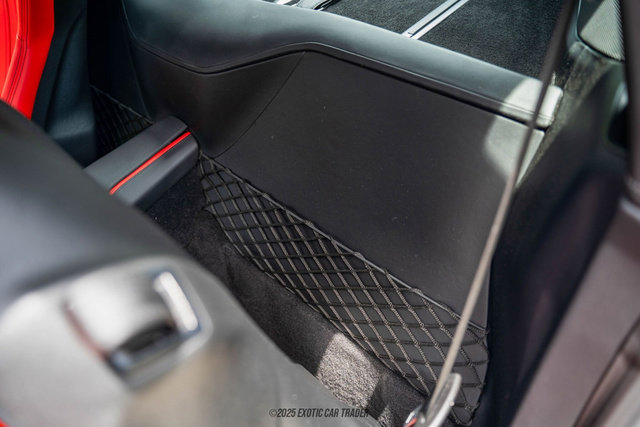 Used 2019 Ferrari 812 Superfast image 38