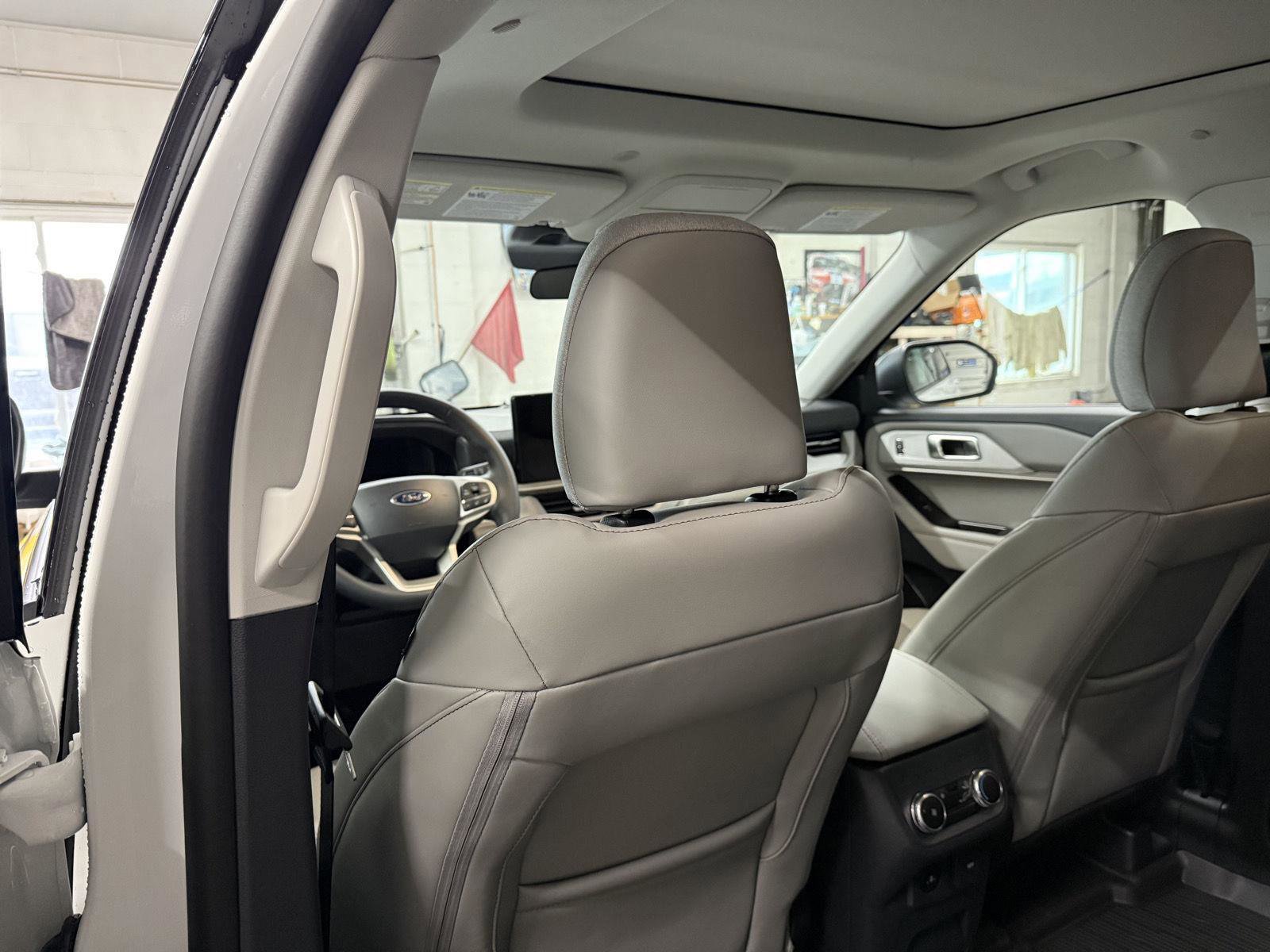 New 2026 Ford Explorer Active w/ Active Comfort Package image 20