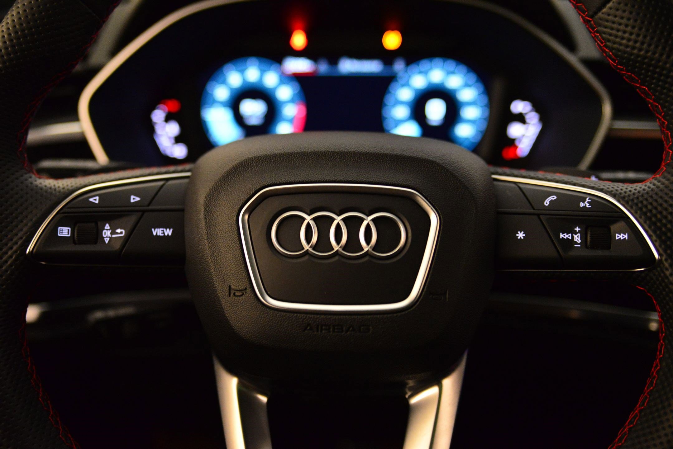 Certified 2025 Audi Q3 2.0T Premium Plus w/ Premium Plus Package image 31