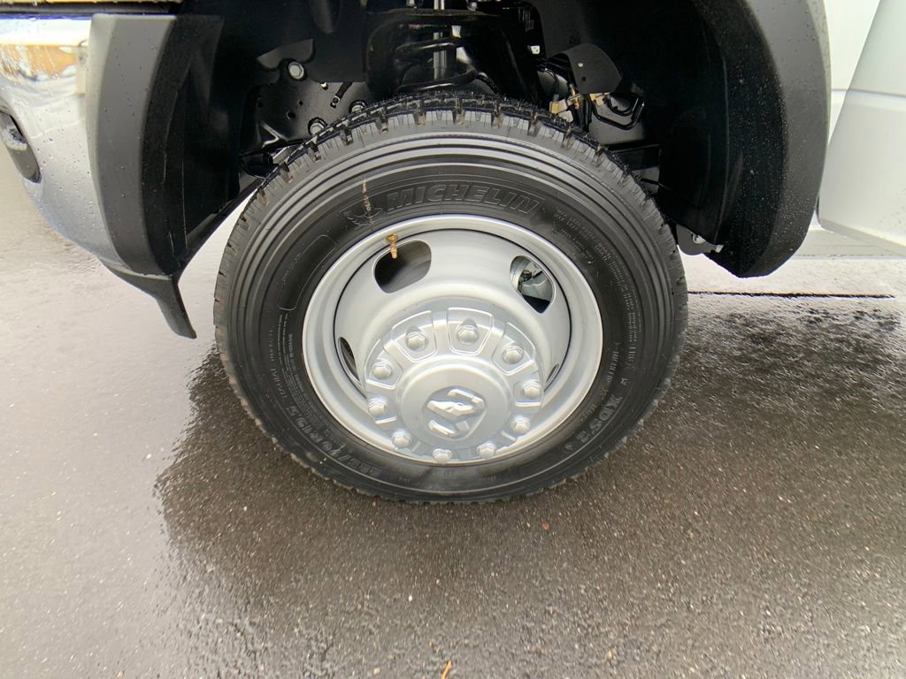 New 2026 RAM 5500 Tradesman w/ Chrome Appearance Group image 28