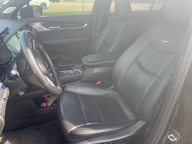 Certified 2023 Cadillac XT6 Premium Luxury w/ Technology Package AWD/4WD image 11