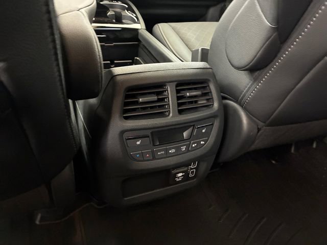 Used 2023 Honda Passport Elite image 19