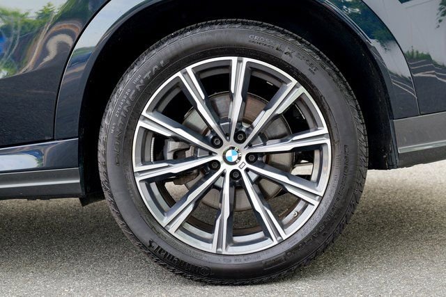 Used 2024 BMW X6 xDrive40i w/ Premium Package image 14