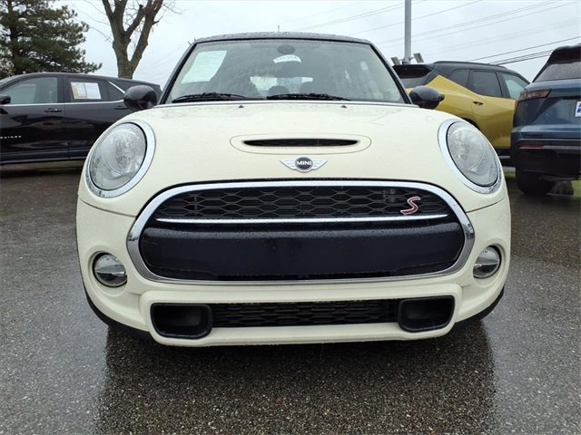 Used 2017 MINI Cooper S image 9