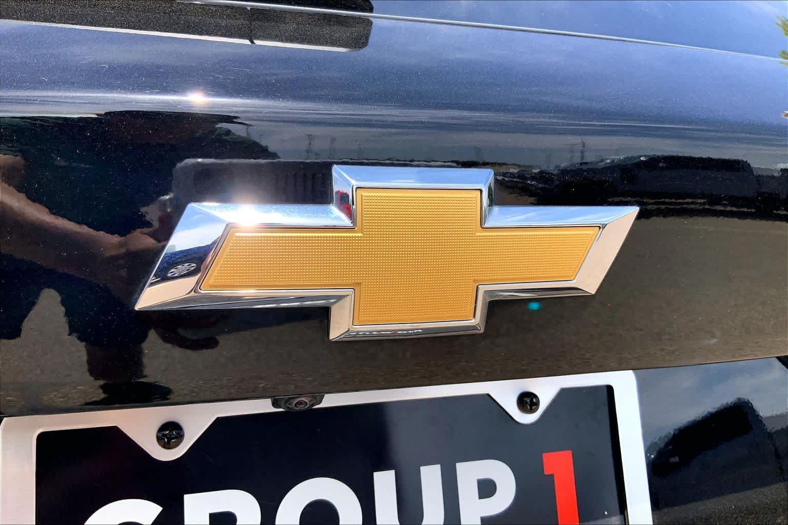 Used 2025 Chevrolet Trax LS FWD image 32