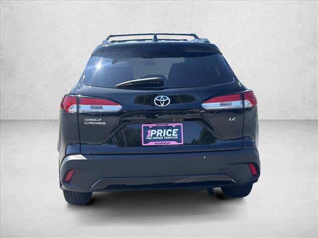 Used 2022 Toyota Corolla Cross LE w/ Moonroof Package FWD image 6
