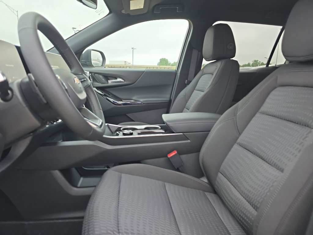New 2026 Chevrolet Equinox LT FWD image 20