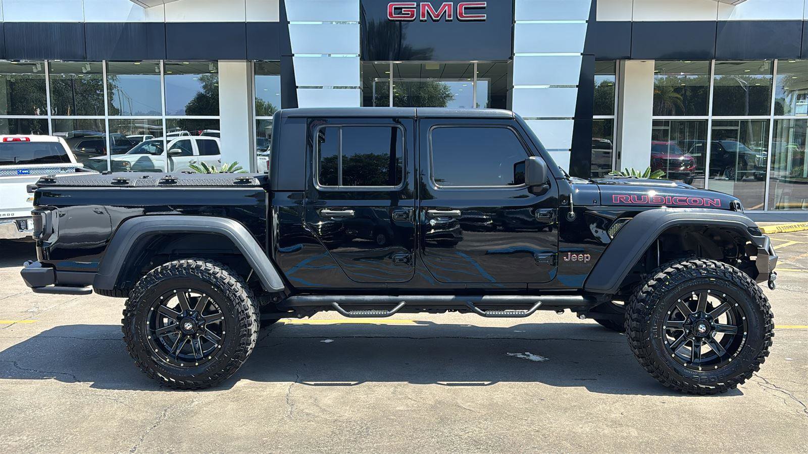 Used 2020 Jeep Gladiator Rubicon AWD/4WD image 9