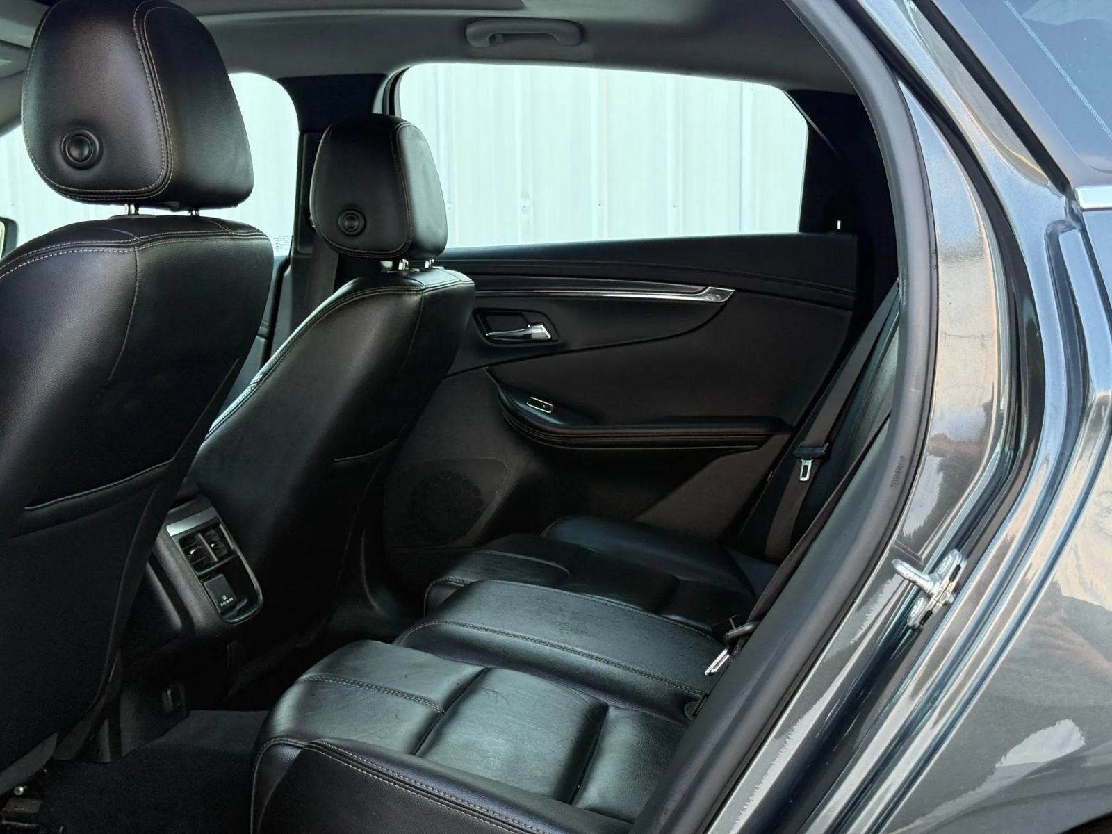 Used 2019 Chevrolet Impala LT w/ Sunroof and Spoiler Package FWD image 12