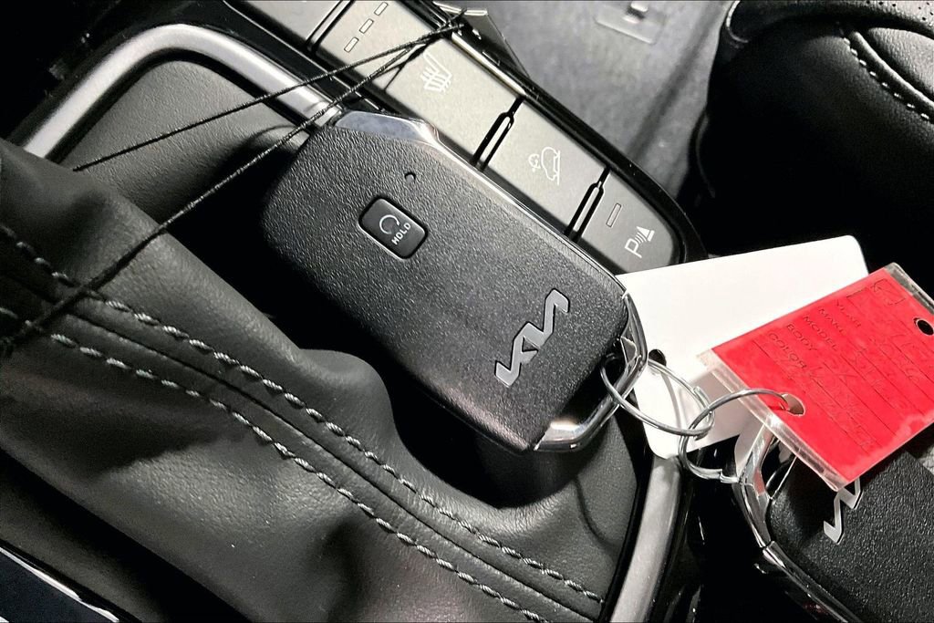 New 2026 Kia Seltos SX image 23