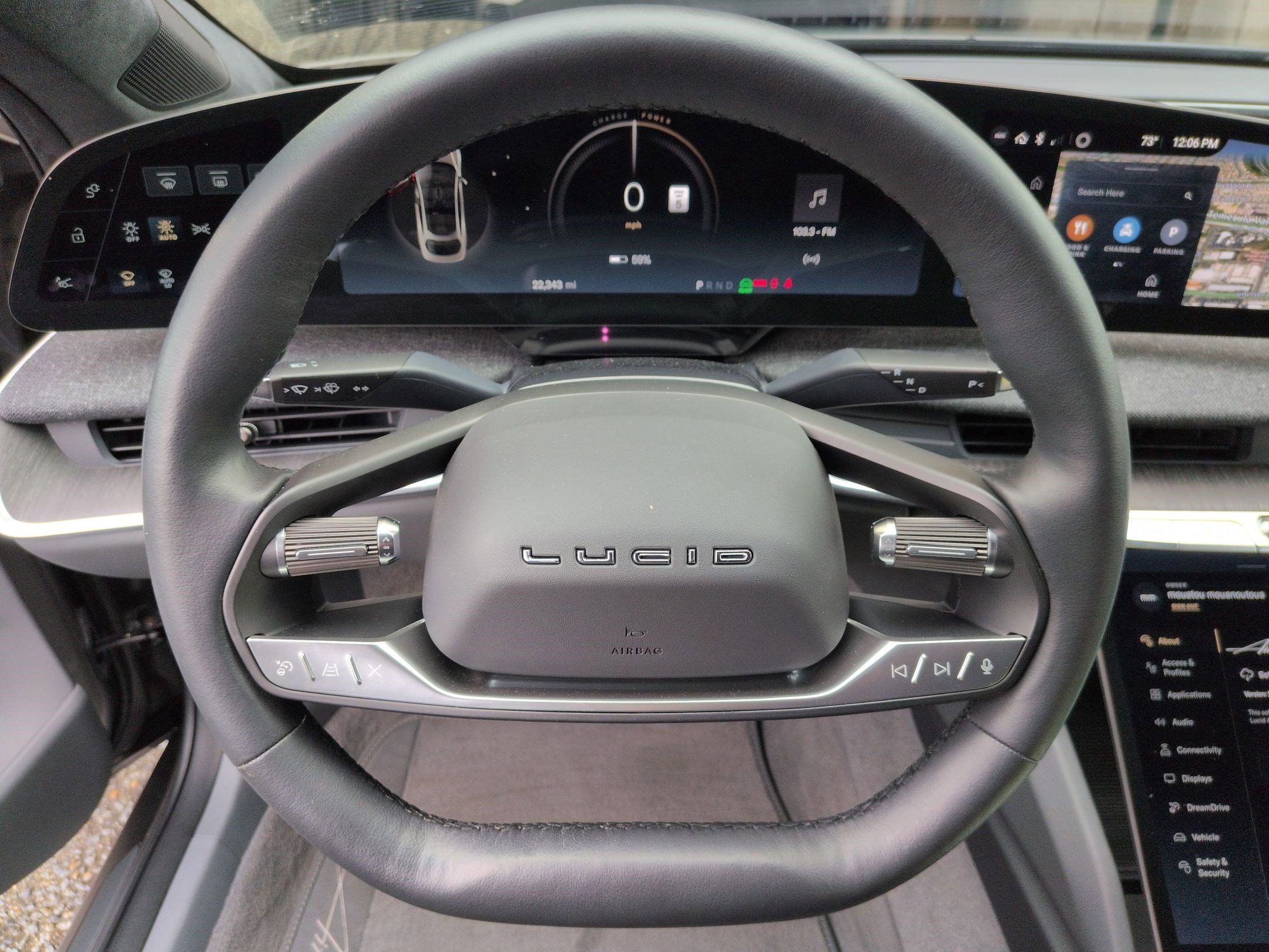 Used 2024 Lucid Air Pure image 18