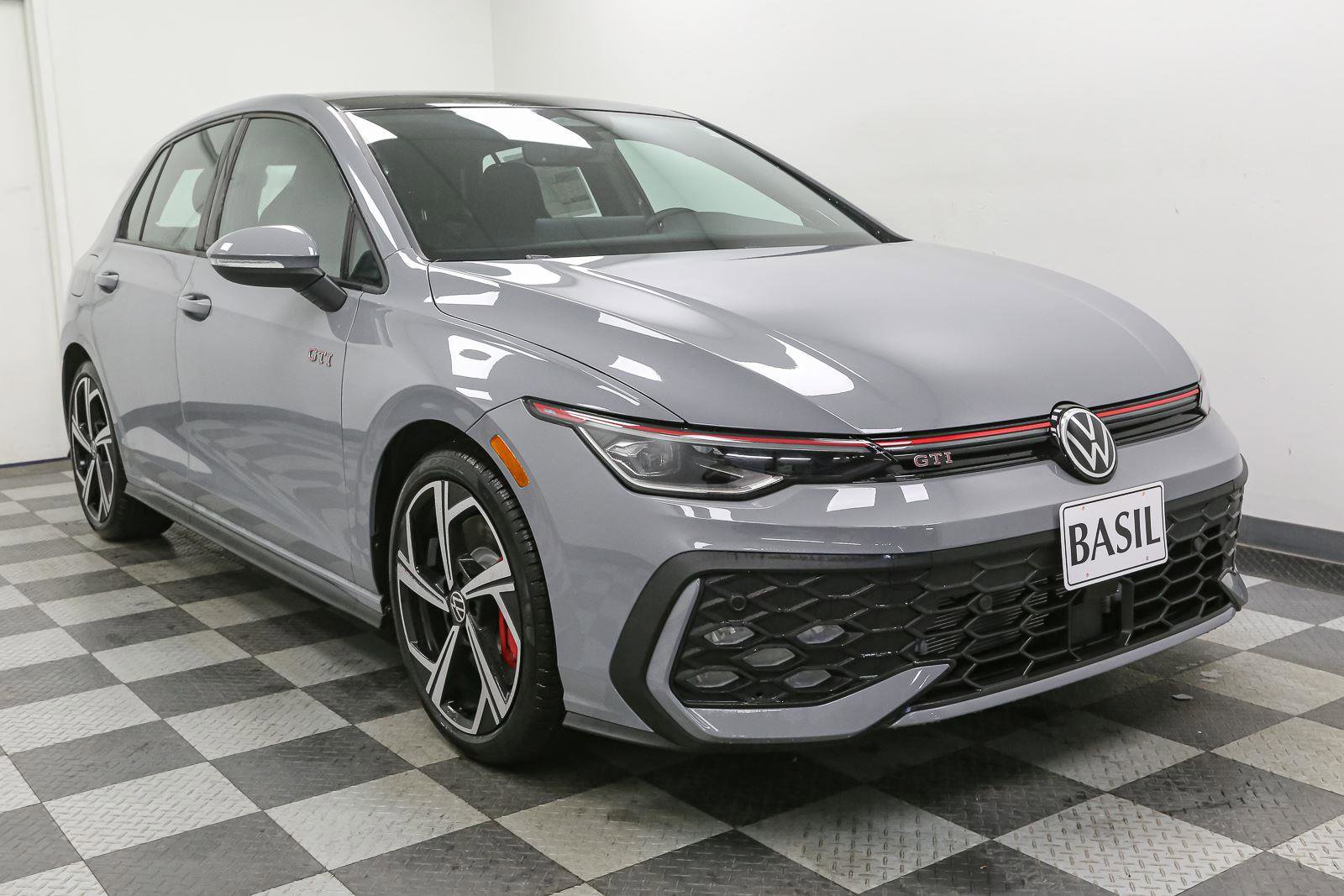 New 2026 Volkswagen GTI SE image 2
