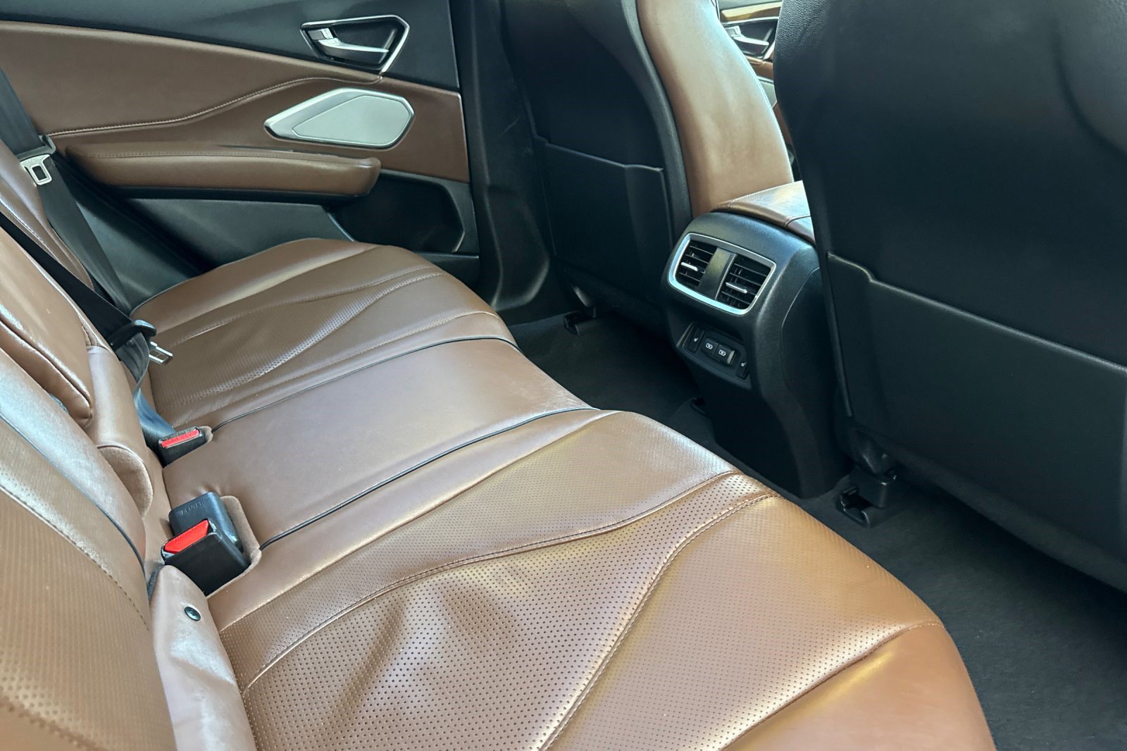 Used 2019 Acura RDX w/ Advance Package FWD image 34