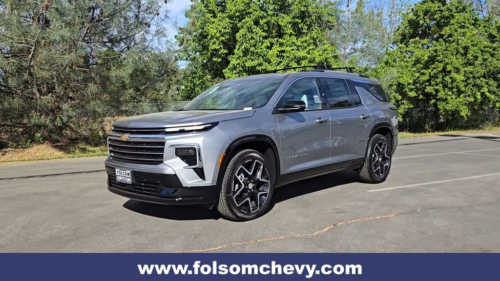 New 2026 Chevrolet Traverse High Country w/ LPO, Floor Liner Package image 5