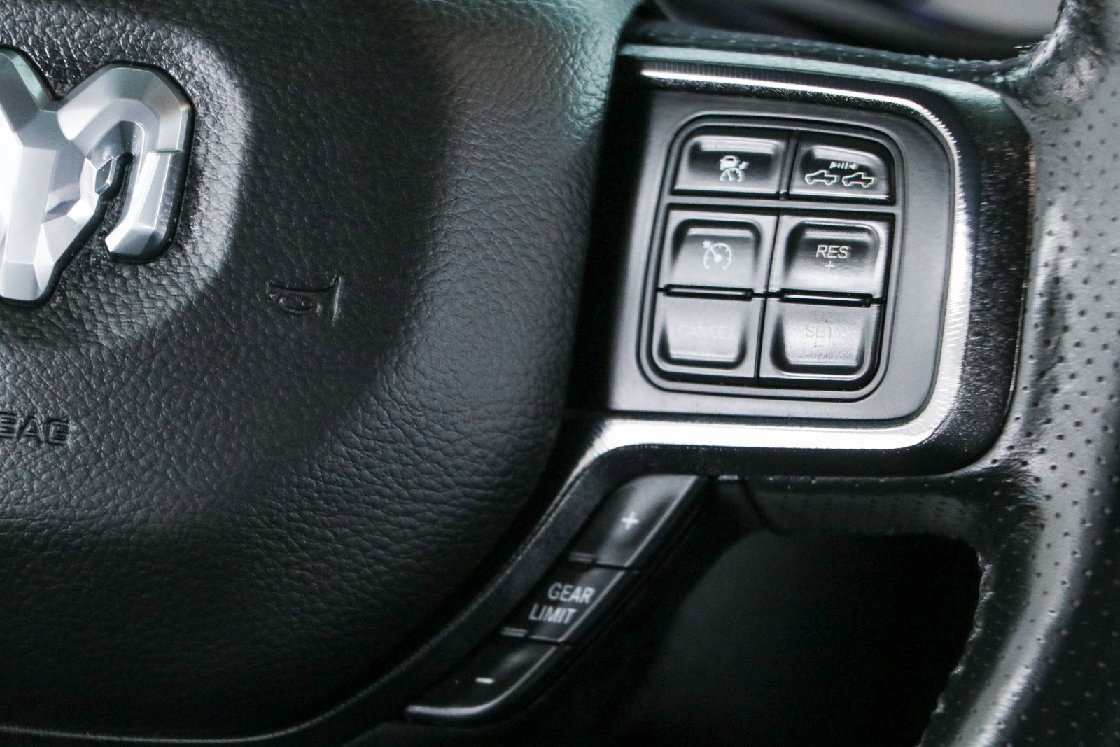 Used 2020 RAM 2500 Power Wagon AWD/4WD image 15