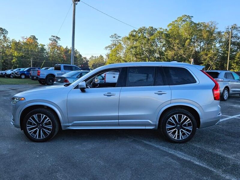 Used 2020 Volvo XC90 T5 Momentum image 5