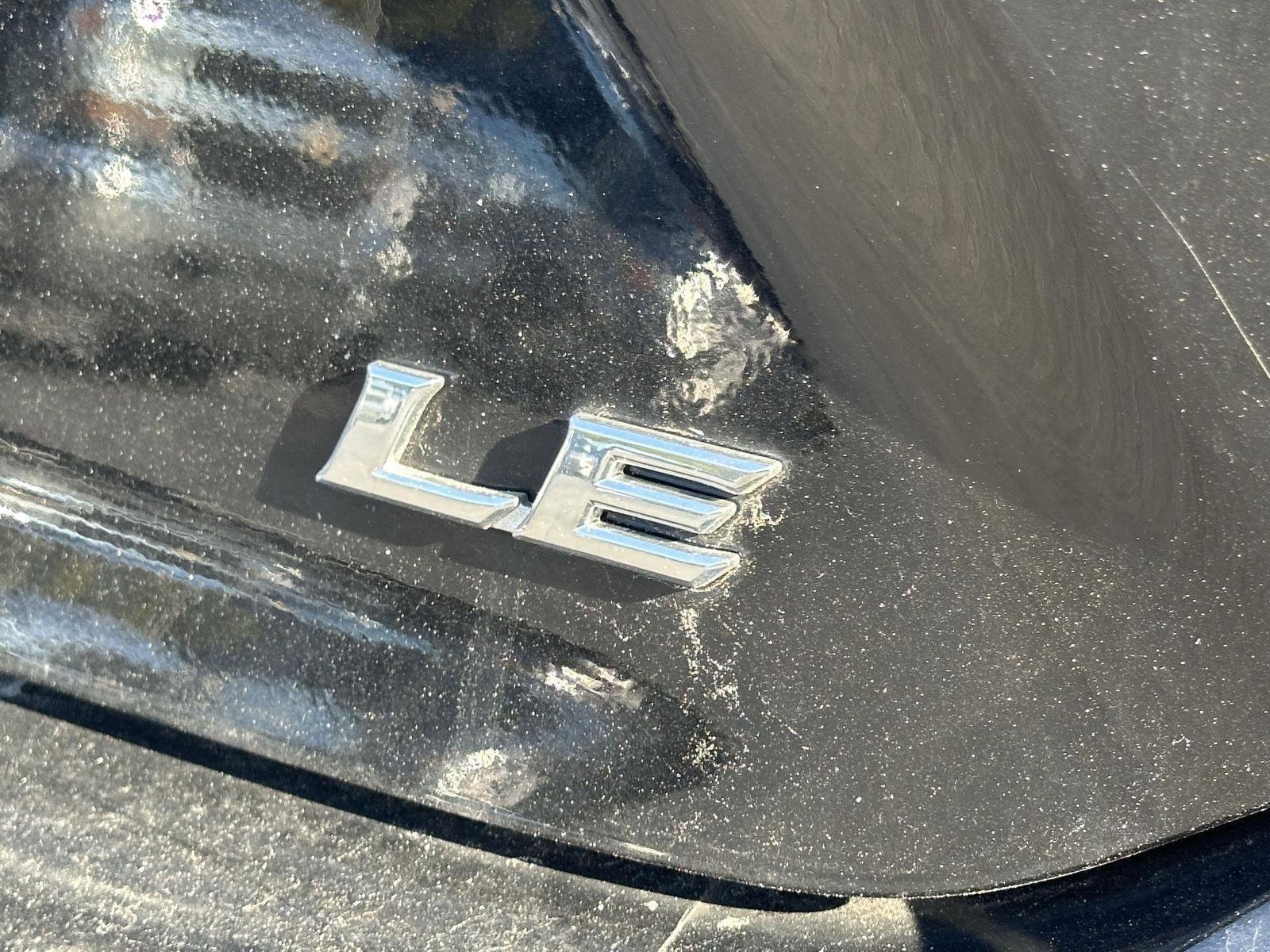 Used 2025 Toyota Camry LE w/ Convenience Package image 10