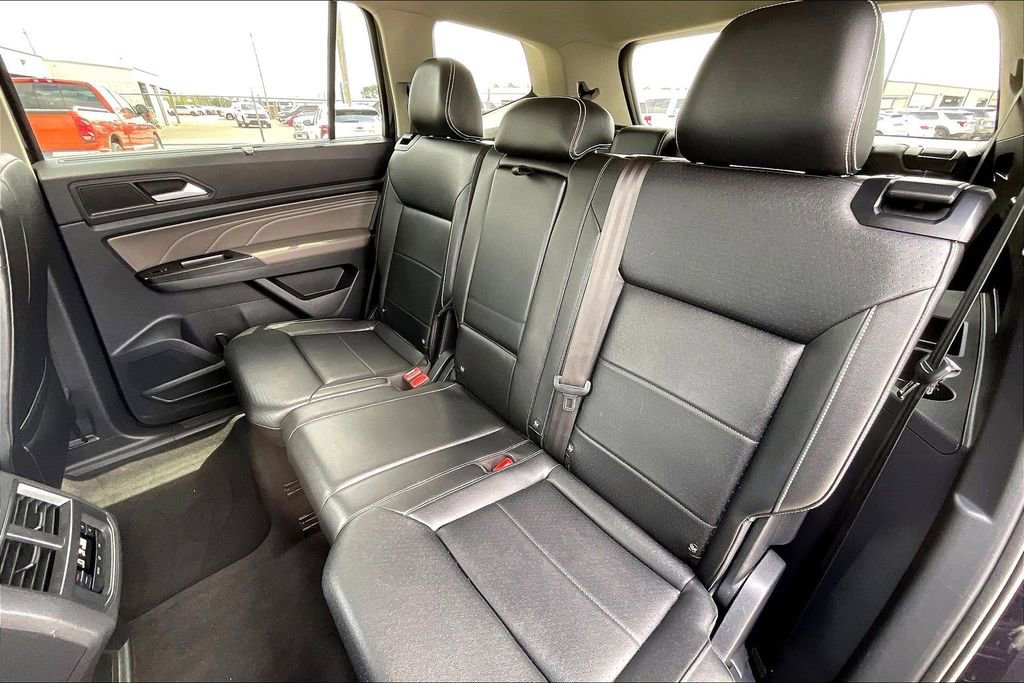 Used 2021 Volkswagen Atlas SE FWD image 19