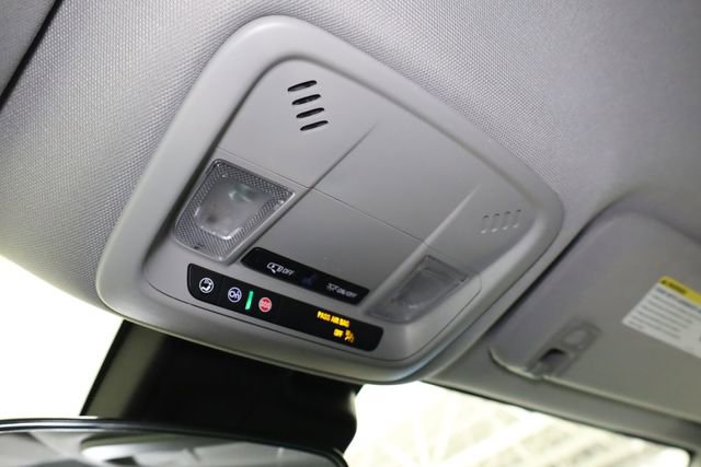 Used 2023 Chevrolet Malibu LT image 27