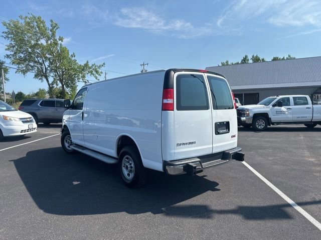 Used 2023 GMC Savana 2500 w/ Driver Convenience Package image 6