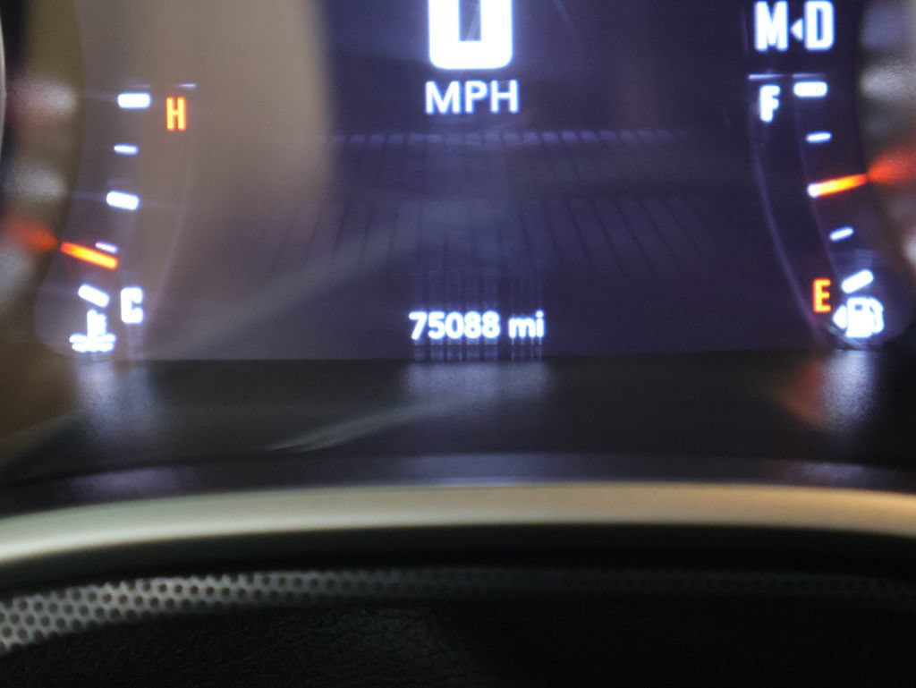 Used 2018 Dodge Challenger GT AWD/4WD image 31