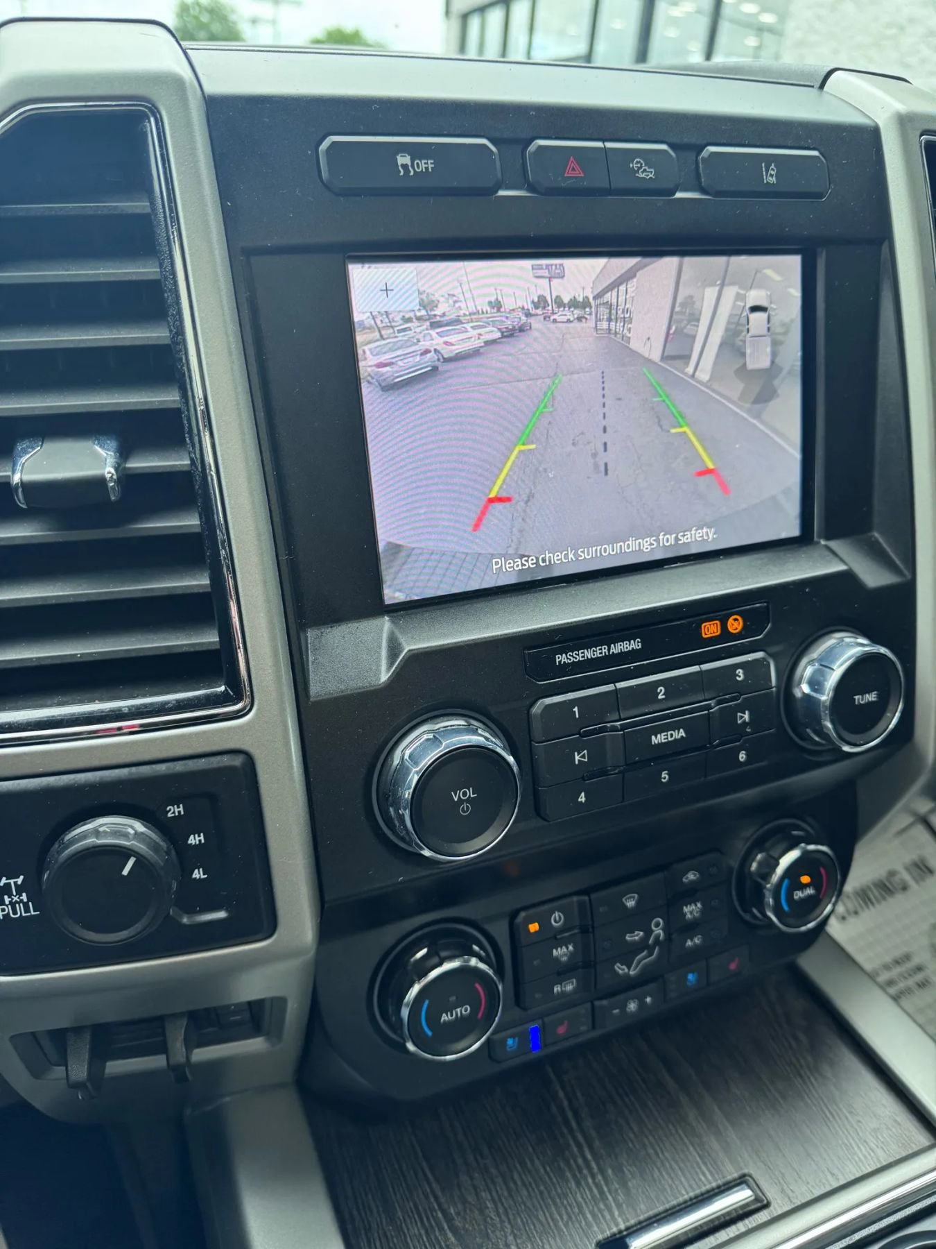 Used 2021 Ford F250 Lariat AWD/4WD image 37