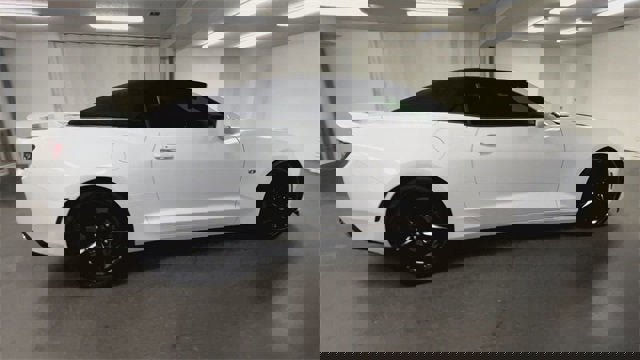 Certified 2017 Chevrolet Camaro SS image 9