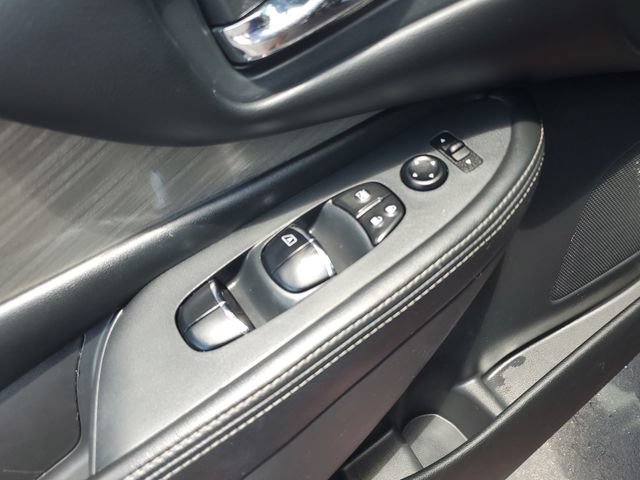 Used 2018 Nissan Murano SL AWD/4WD image 22