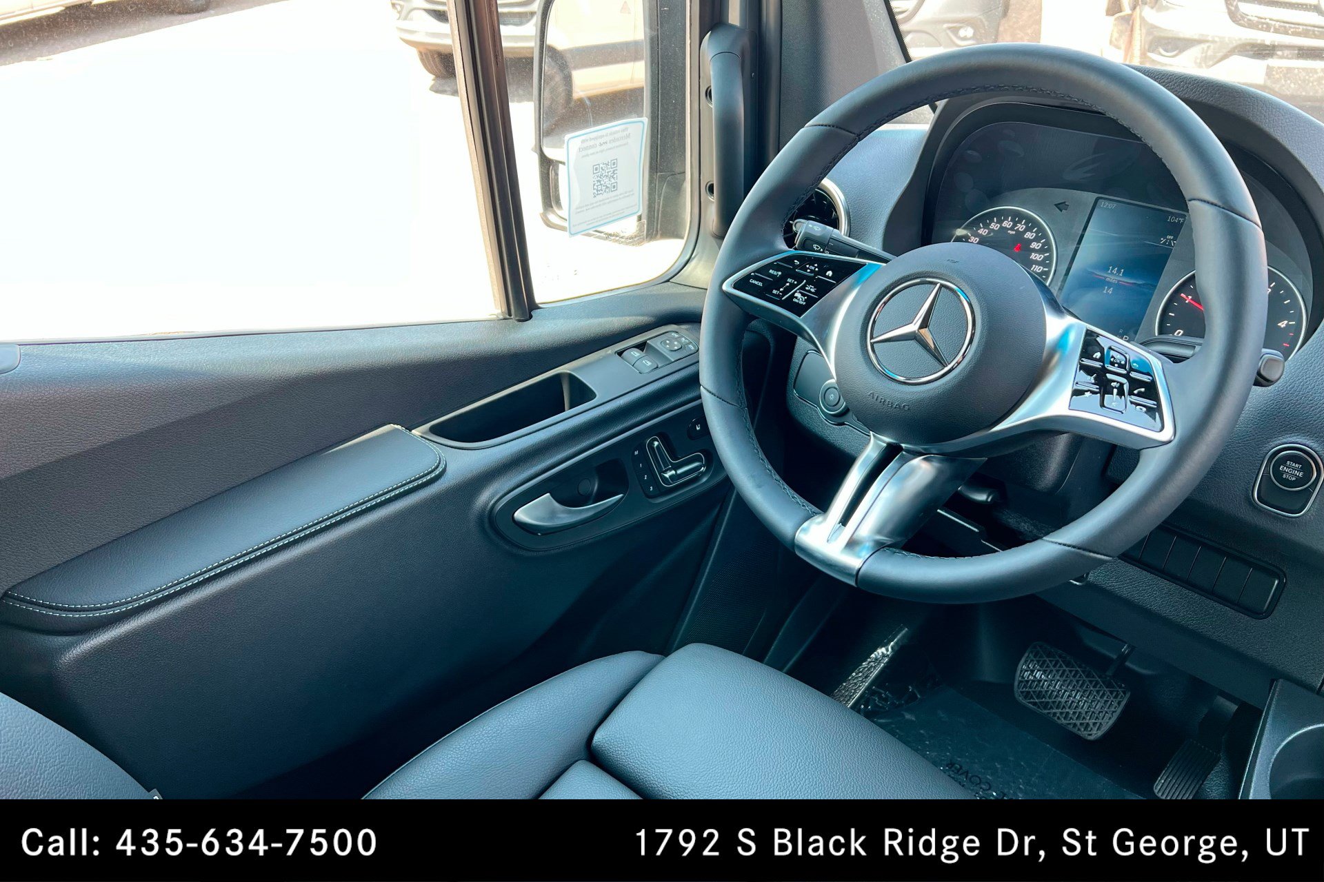 Used 2025 Mercedes-Benz Sprinter 2500 image 11