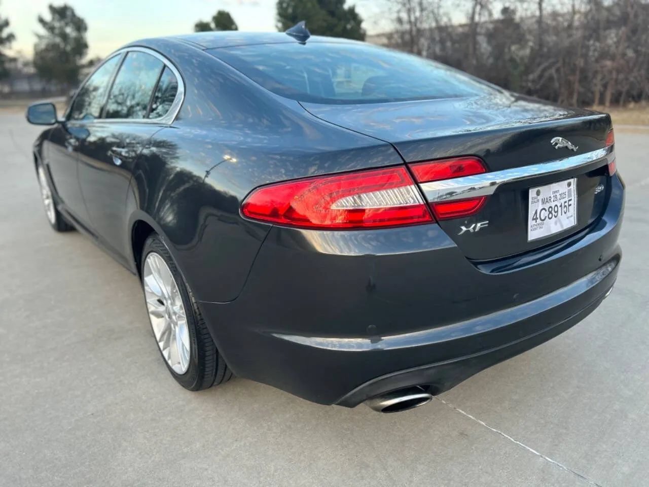 Used 2013 Jaguar XF 3.0 RWD image 8