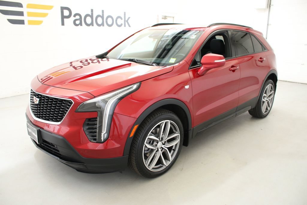 Used 2023 Cadillac XT4 Sport w/ Cold Weather Package AWD/4WD image 4
