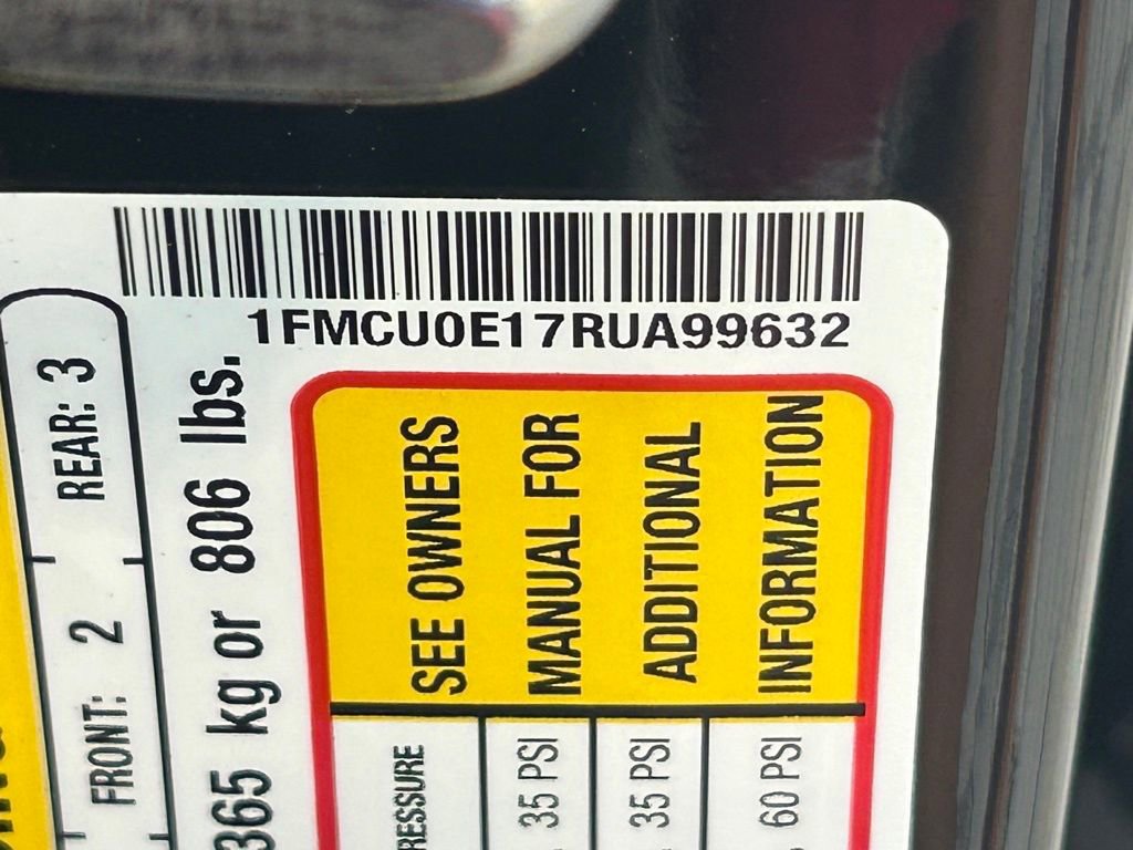 Certified 2024 Ford Escape SE w/ PHEV Premium Package image 45