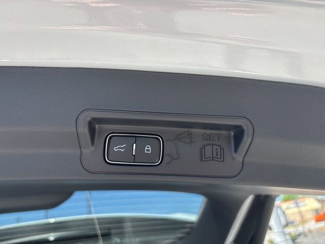 New 2026 Ford Explorer ST-Line RWD image 33