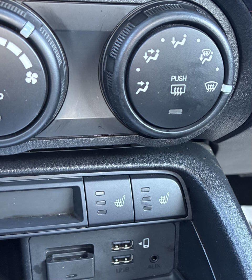 Used 2019 MAZDA MX-5 Miata Club w/ Brembo/BBS Package image 28