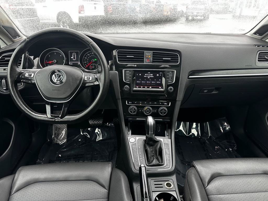Used 2015 Volkswagen Golf TDI SEL w/ Lighting Package (SEL) FWD image 16