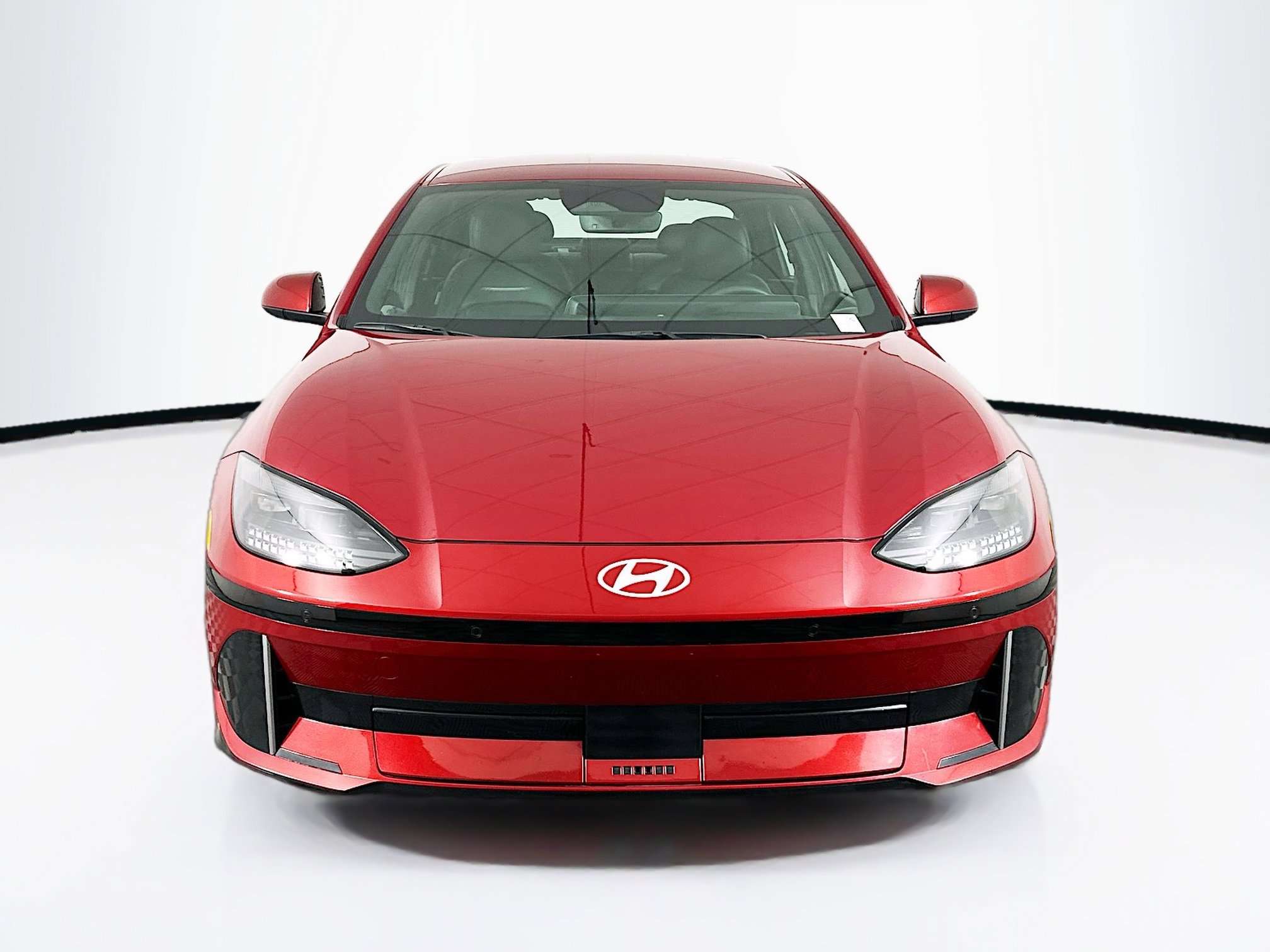 Used 2023 Hyundai Ioniq 6 SEL image 2