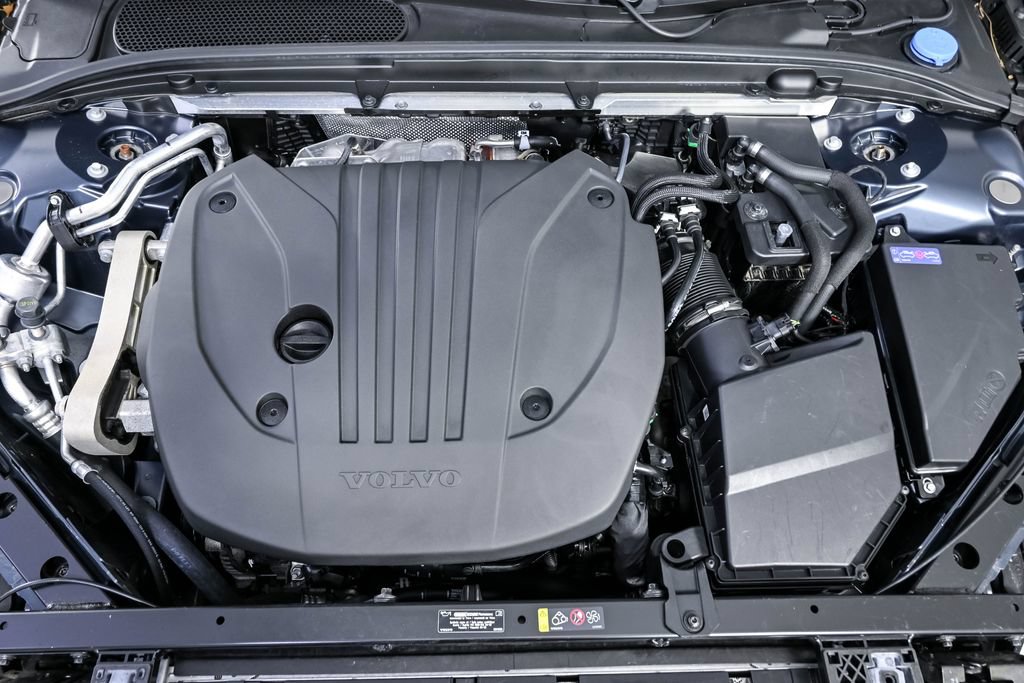 Certified 2024 Volvo S60 B5 Core FWD image 33